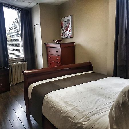 Cozy 2-Bedroom Apartment #25 by Amazing Property Rentals Gatineau Buitenkant foto
